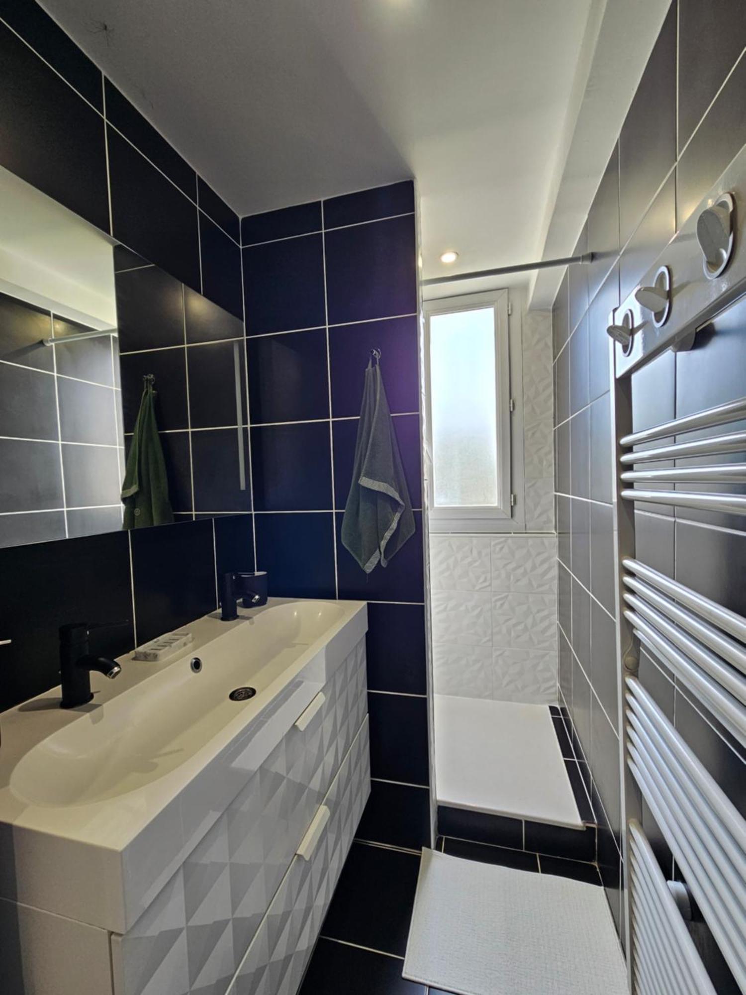 Charmant & Spacieux 3 Chambres - Mm Apartment - Lyon Grand Parilly Vénissieux Buitenkant foto